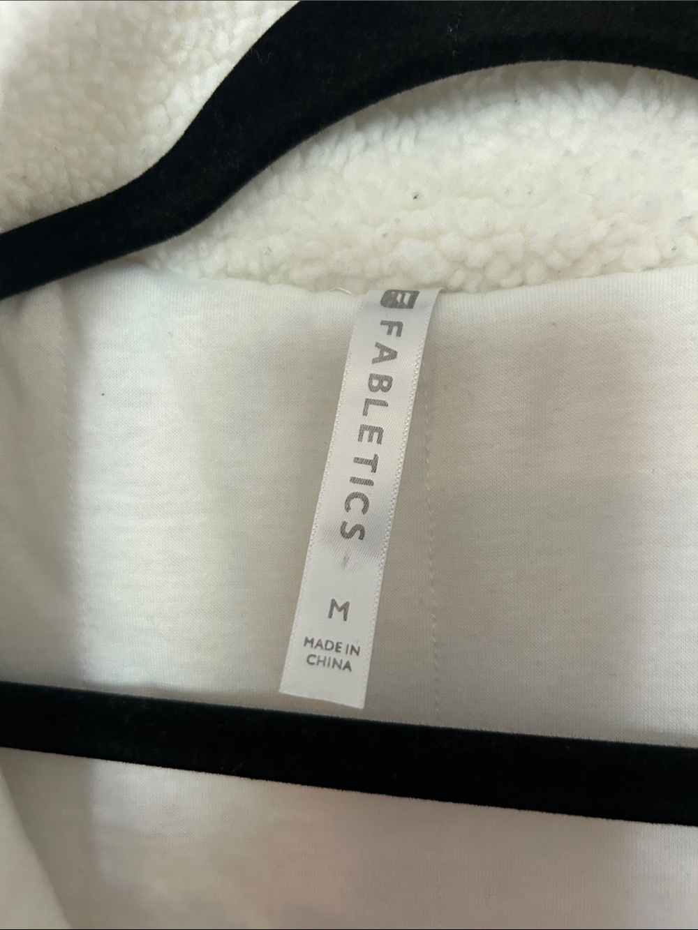 Fabletics Sedona Sherpa Fleece White Vest medium - Picture 3 of 3